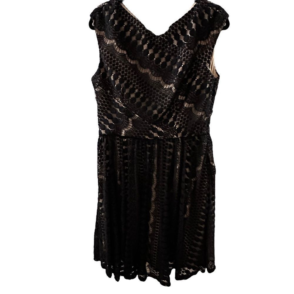 Black Lace Overlay Sheath Dress - Classic Women's Dress